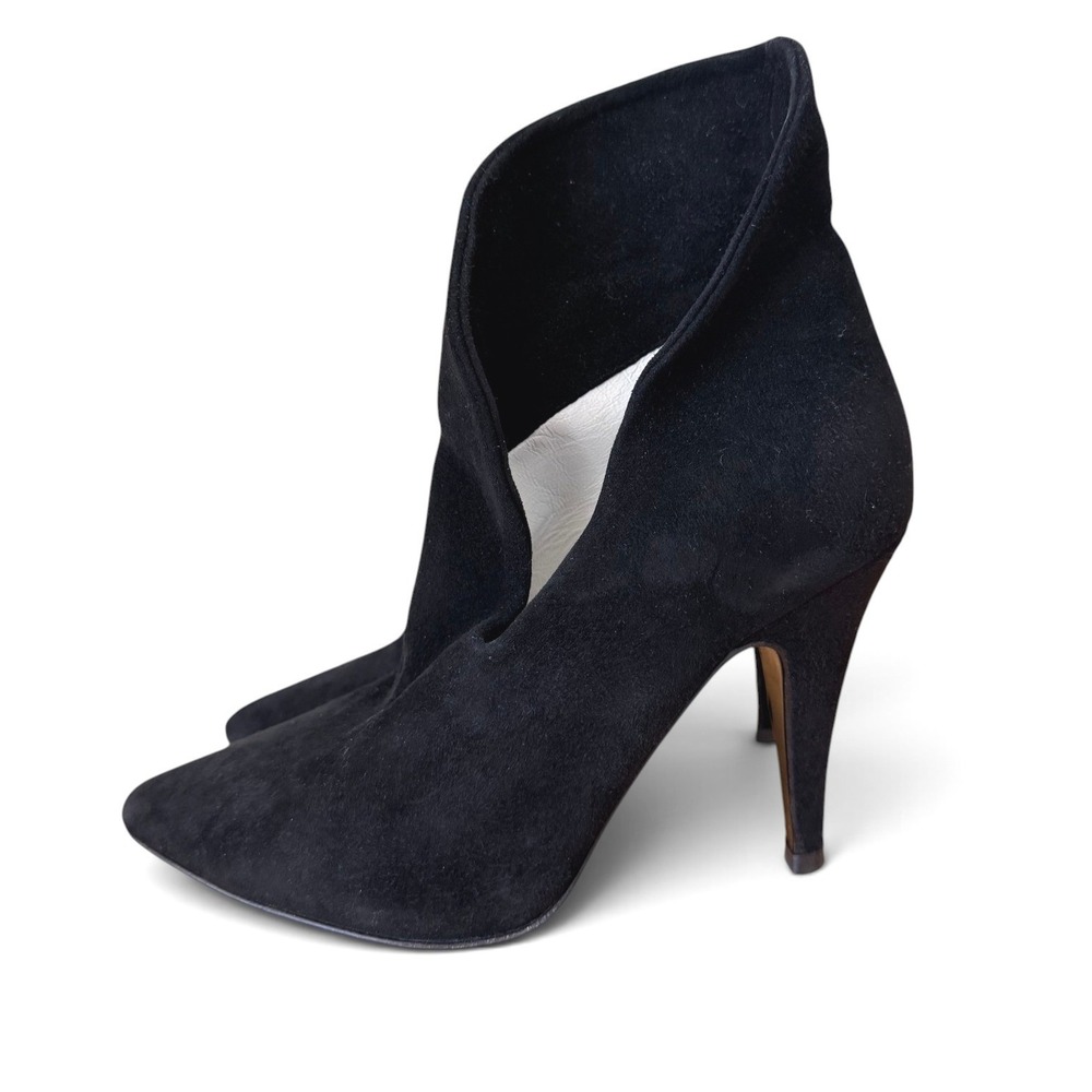 Sigerson Morrison Black Suede Pointed Toe Ankle Boots 6.5 Made in Italy